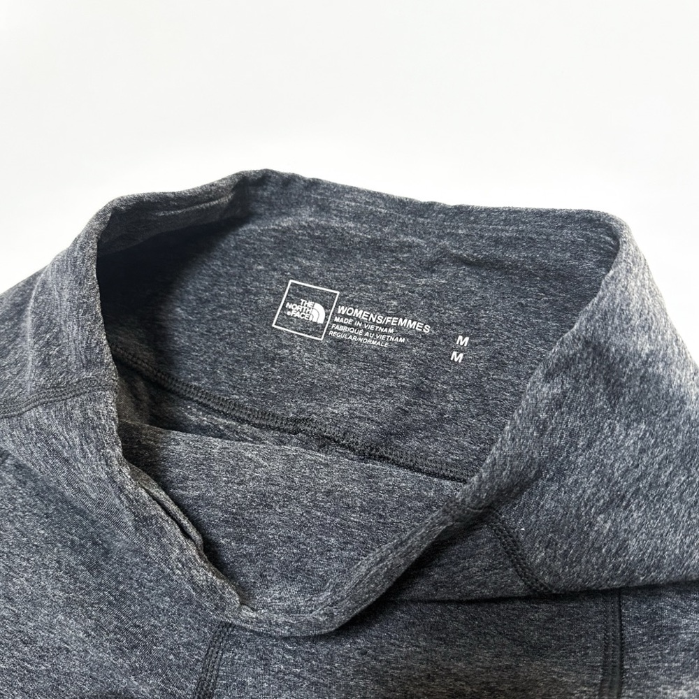 The North Face Women's Side Pocket Mid-Rise 7/8 Leggings Charcoal Heather Grey - Picture 2 of 11